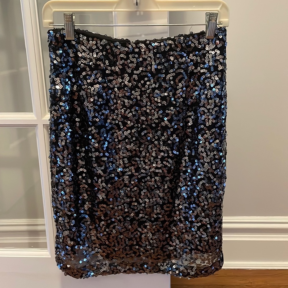Tahari sequin skirt